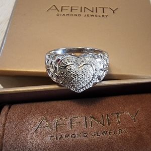 Real diamonds heart ring